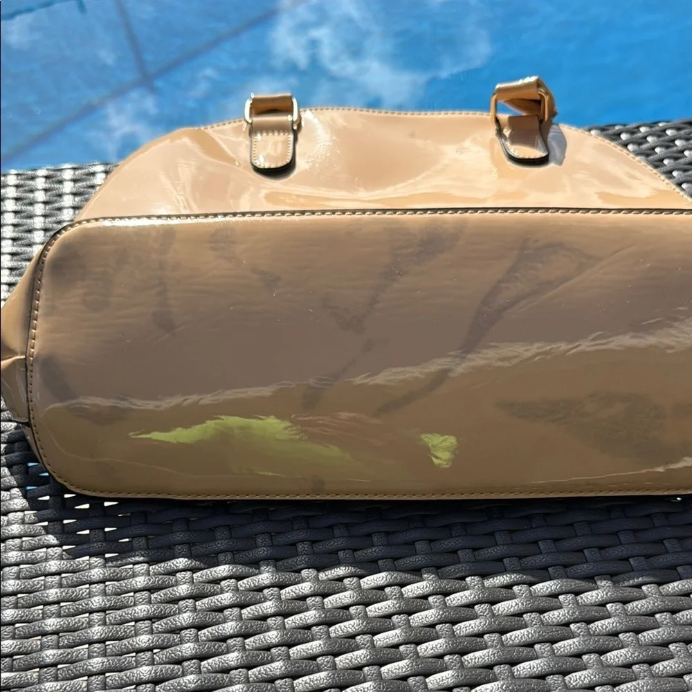 Sag Harbor Women's Tan Handbag